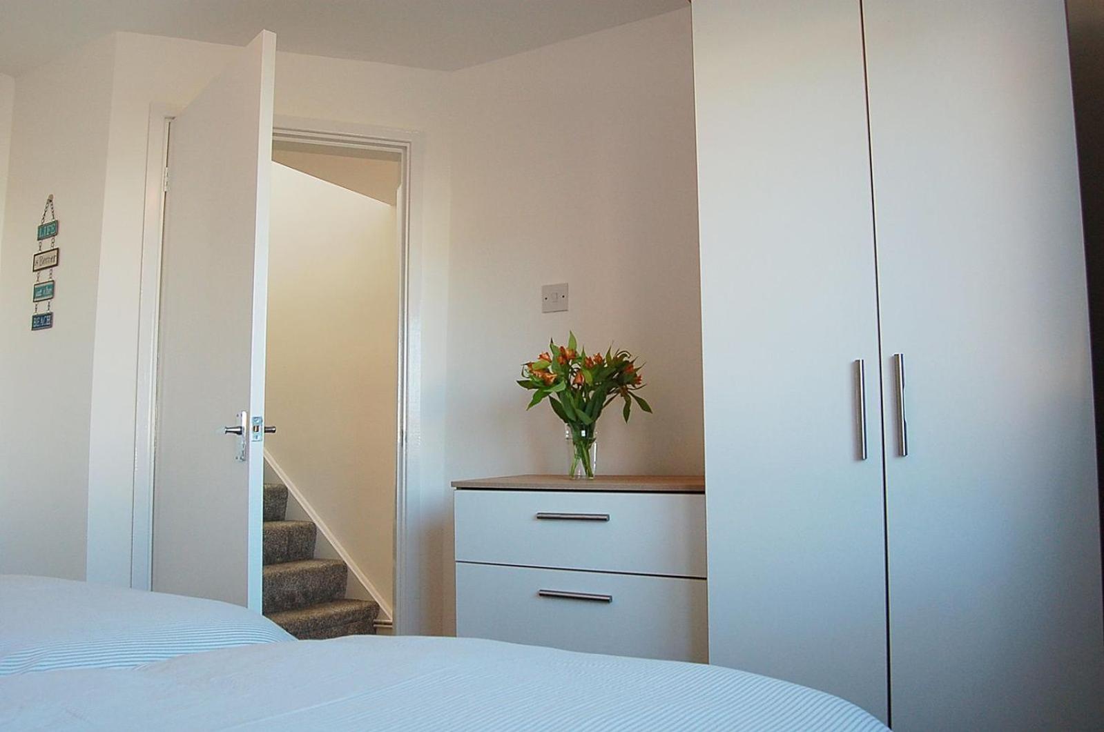 Sunny Side Up Beach House In Tywyn Exterior photo